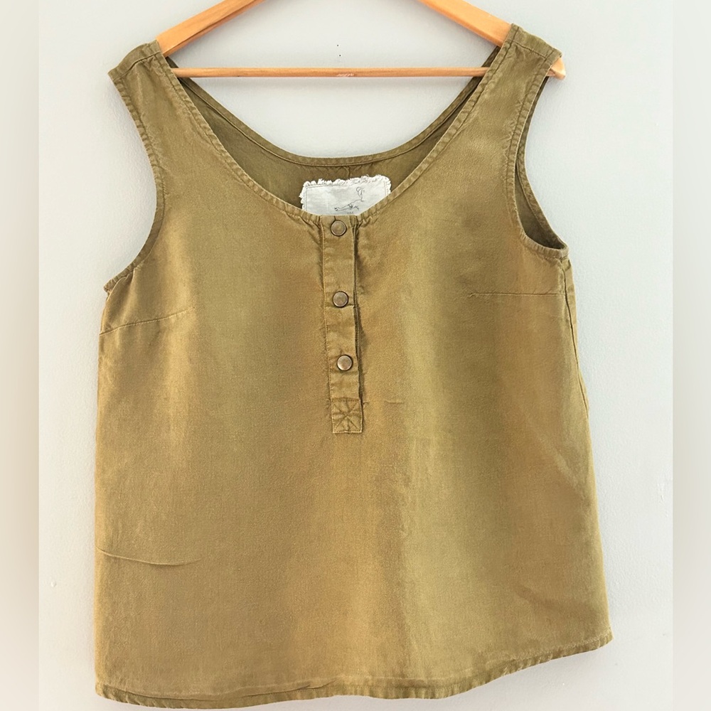 Not Perfect Porto-2 Snap Tank Olive Certifies Linen gently used Relaxed fit